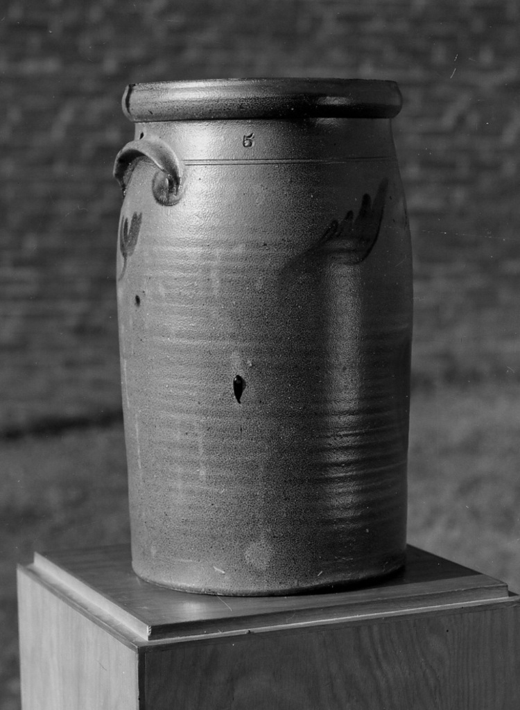 Family owned cobalt decorated jar c 1970. Burbage14.